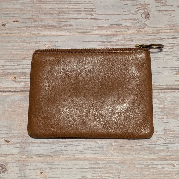 Madewell The Leather Pouch Wallet in English Saddle - Picture 2 of 11